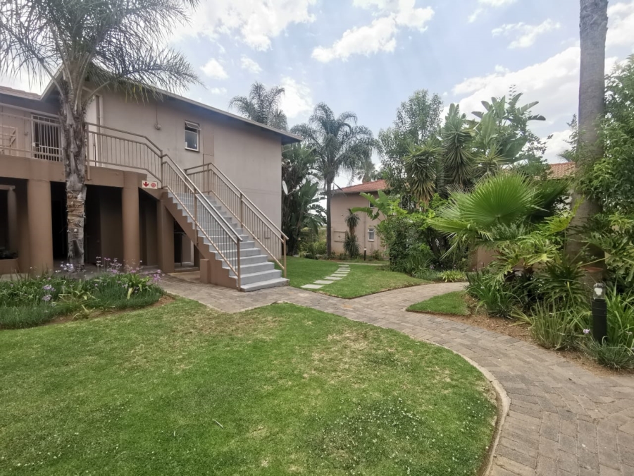 3 Bedroom Property for Sale in Radiokop Gauteng