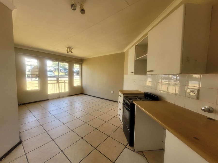 2 Bedroom Property for Sale in Radiokop Gauteng
