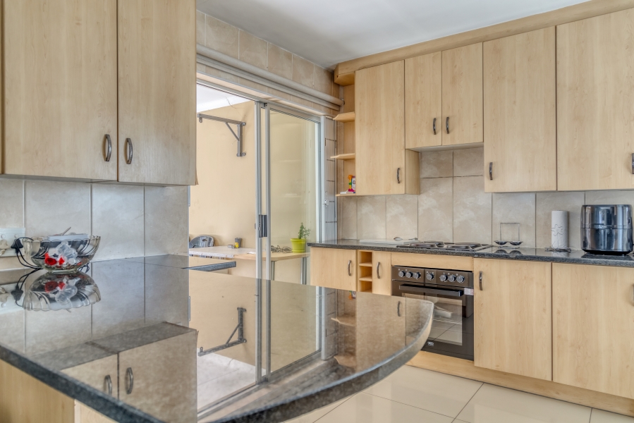 To Let 3 Bedroom Property for Rent in North Riding Gauteng