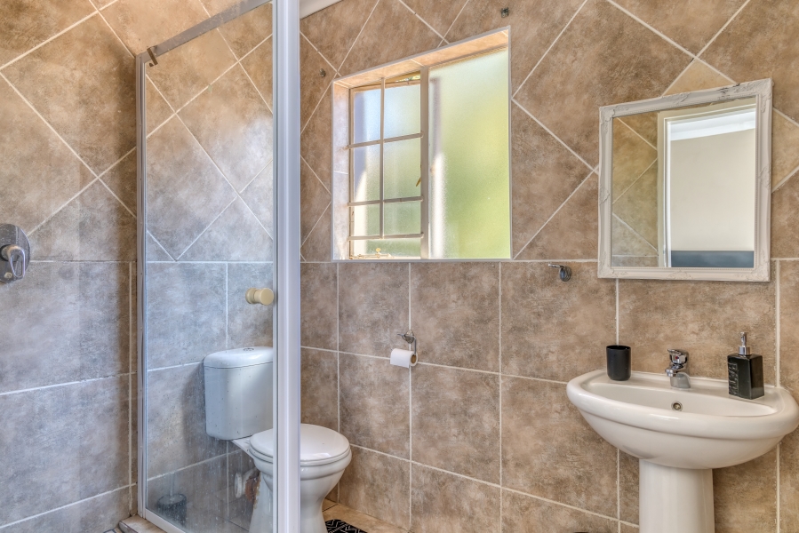 To Let 3 Bedroom Property for Rent in North Riding Gauteng
