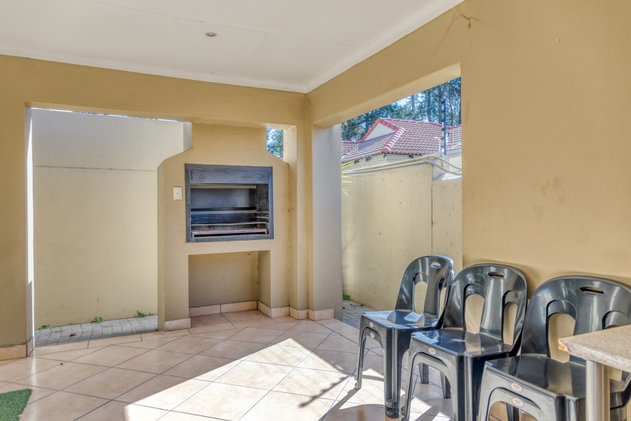 To Let 3 Bedroom Property for Rent in North Riding Gauteng