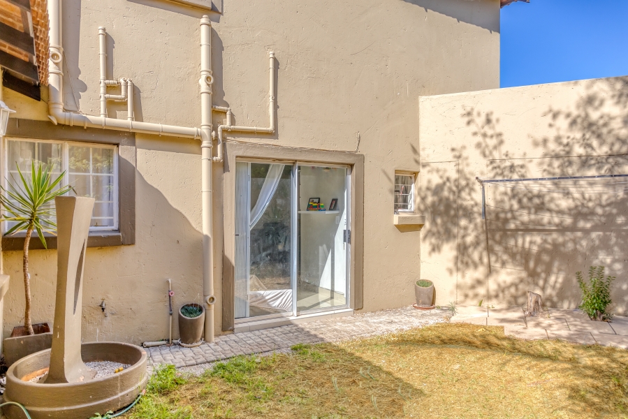 To Let 3 Bedroom Property for Rent in North Riding Gauteng