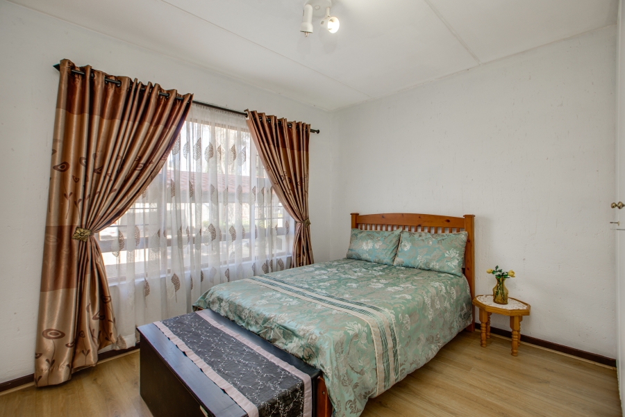 2 Bedroom Property for Sale in Lonehill Gauteng