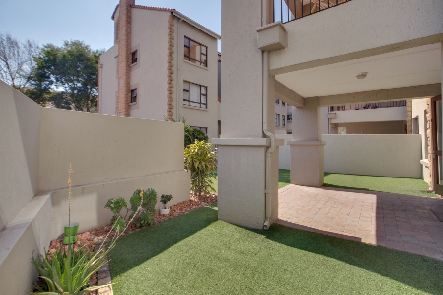 2 Bedroom Property for Sale in Lonehill Gauteng
