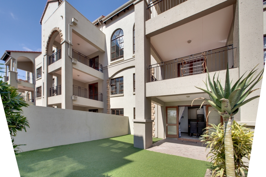 2 Bedroom Property for Sale in Lonehill Gauteng