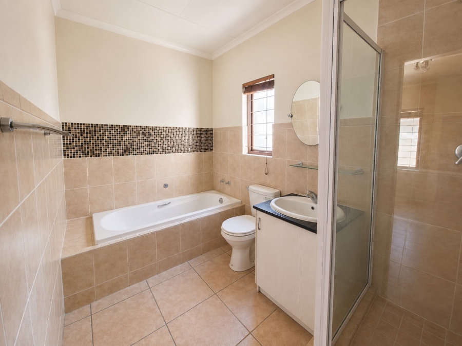 To Let 3 Bedroom Property for Rent in Witkoppen Gauteng