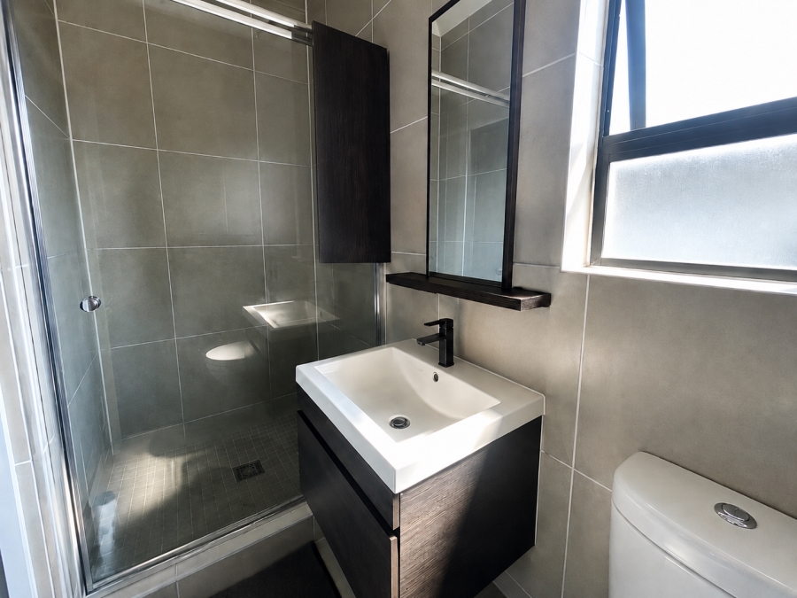 To Let 1 Bedroom Property for Rent in Modderfontein Gauteng