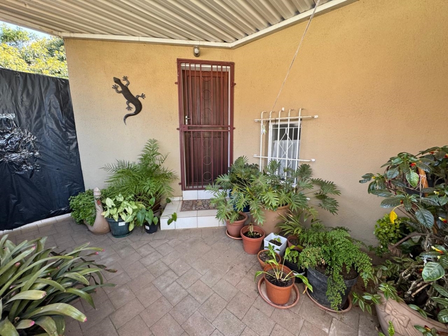 To Let 3 Bedroom Property for Rent in Elandspark Gauteng