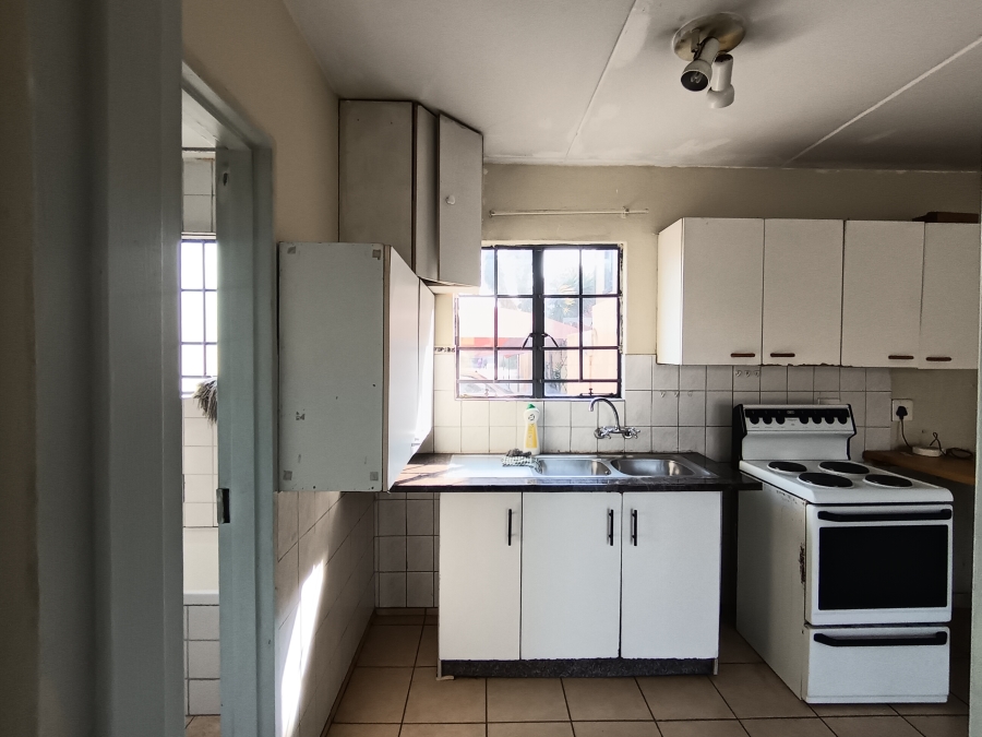1 Bedroom Property for Sale in Union Gauteng