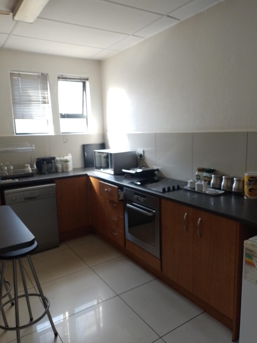 To Let Commercial Property for Rent in Alrode Gauteng