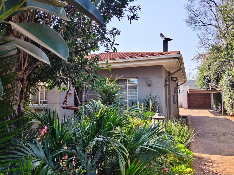 4 Bedroom Property for Sale in Edenvale Central Gauteng