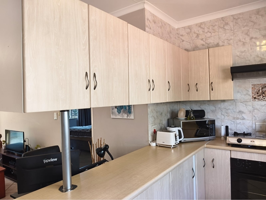 4 Bedroom Property for Sale in Edenvale Central Gauteng
