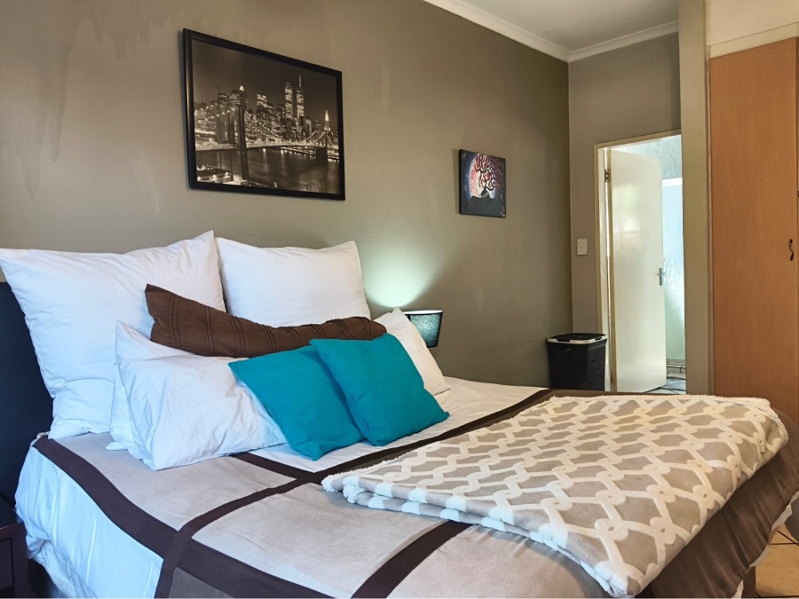4 Bedroom Property for Sale in Edenvale Central Gauteng