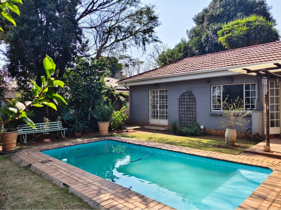 4 Bedroom Property for Sale in Edenvale Central Gauteng