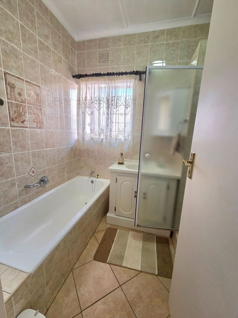 3 Bedroom Property for Sale in Farrar Park Gauteng