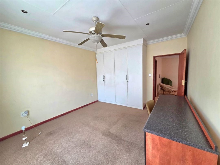 3 Bedroom Property for Sale in Farrar Park Gauteng