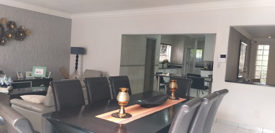 4 Bedroom Property for Sale in Farrarmere Gauteng