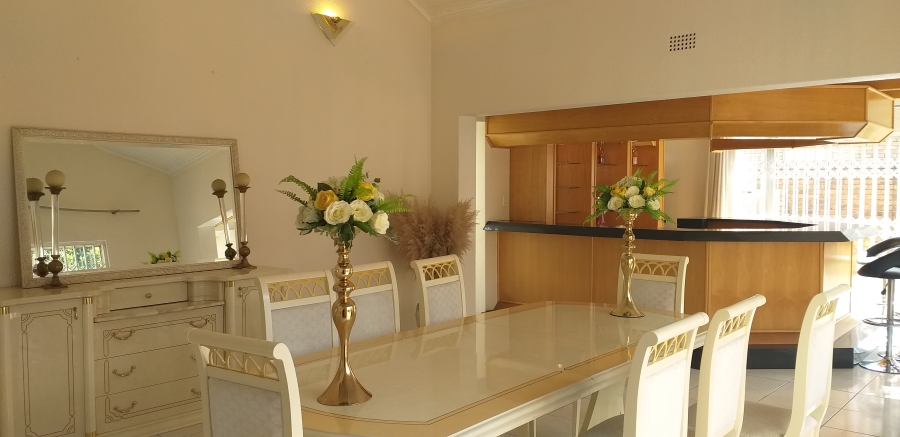 4 Bedroom Property for Sale in Farrarmere Gauteng
