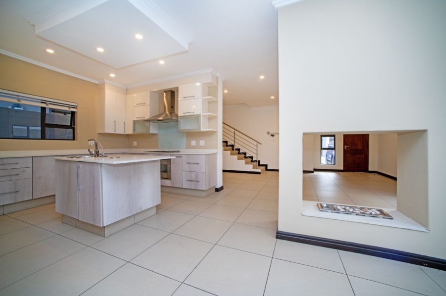 3 Bedroom Property for Sale in Bedfordview Gauteng