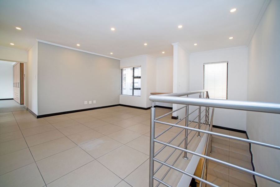 3 Bedroom Property for Sale in Bedfordview Gauteng