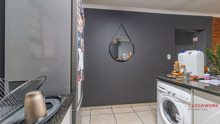 2 Bedroom Property for Sale in Jansenpark Gauteng
