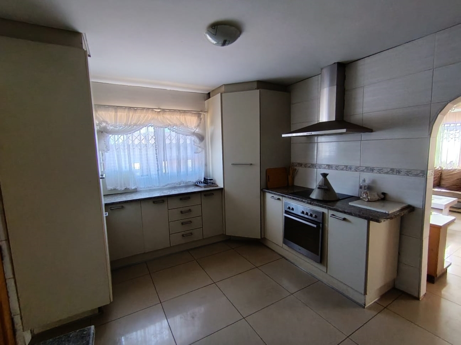 To Let 3 Bedroom Property for Rent in Kwa Thema Gauteng