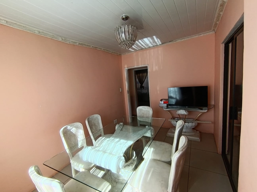 To Let 3 Bedroom Property for Rent in Kwa Thema Gauteng