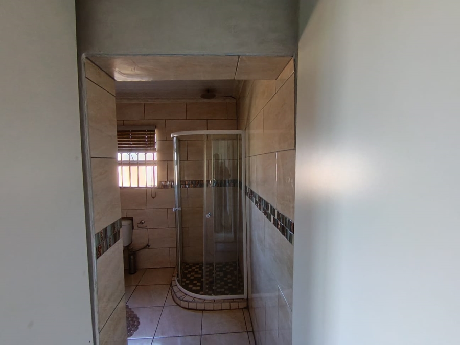 To Let 3 Bedroom Property for Rent in Kwa Thema Gauteng
