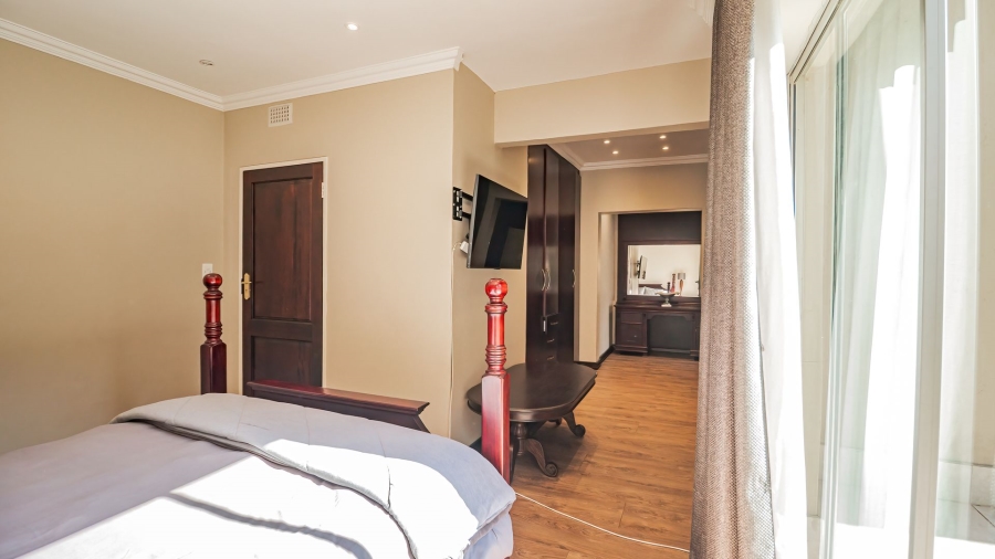 To Let 4 Bedroom Property for Rent in Bedfordview Gauteng