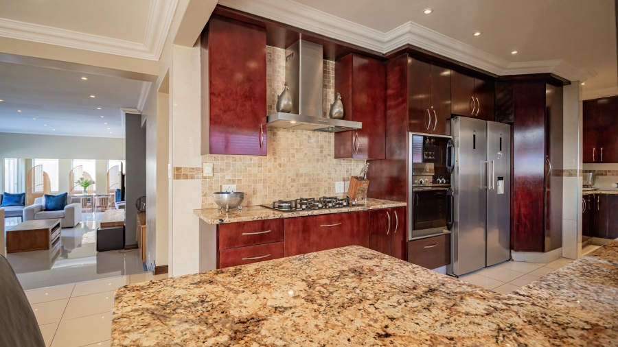 To Let 4 Bedroom Property for Rent in Bedfordview Gauteng