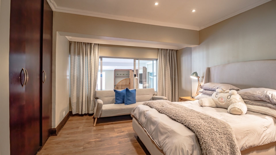 To Let 4 Bedroom Property for Rent in Bedfordview Gauteng