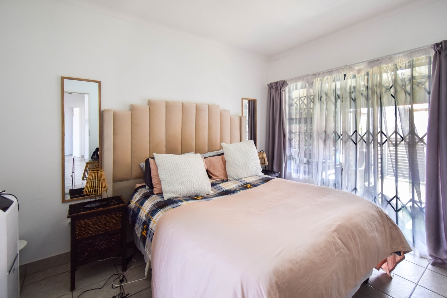 3 Bedroom Property for Sale in Monavoni Gauteng