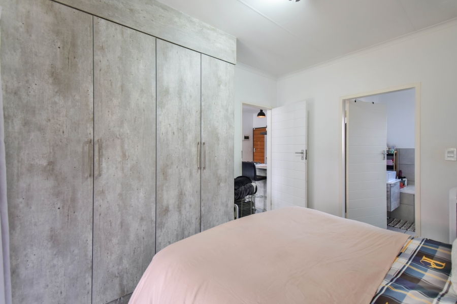 3 Bedroom Property for Sale in Monavoni Gauteng