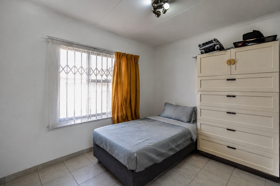 3 Bedroom Property for Sale in Monavoni Gauteng