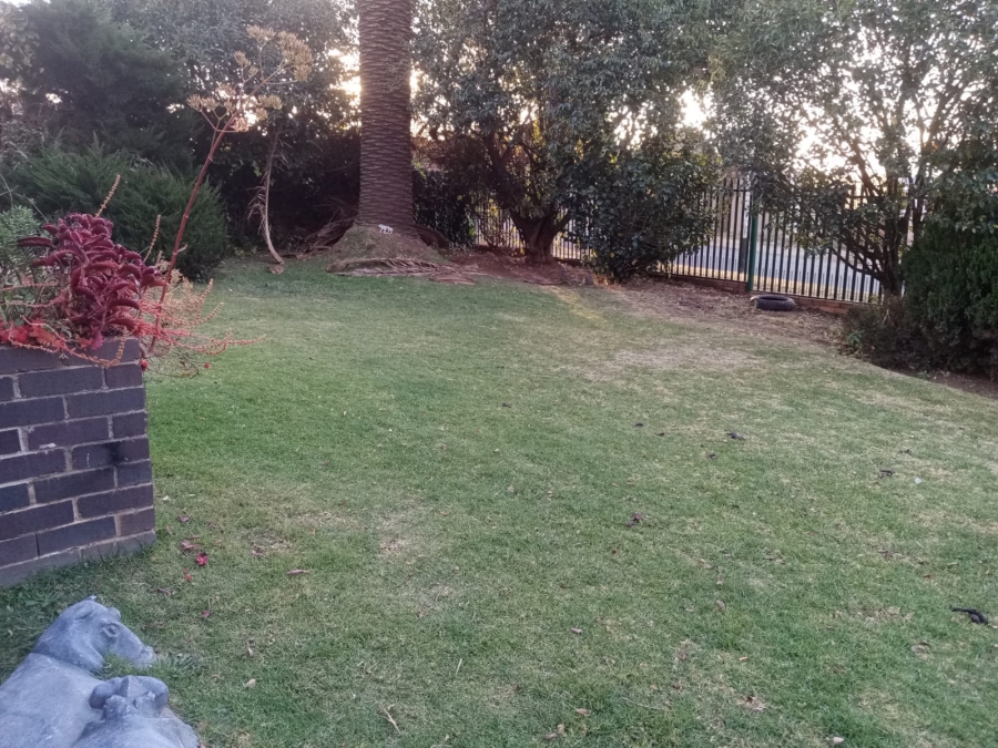 3 Bedroom Property for Sale in Wentworth Park Gauteng