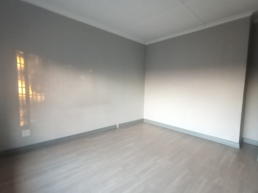 3 Bedroom Property for Sale in Wentworth Park Gauteng