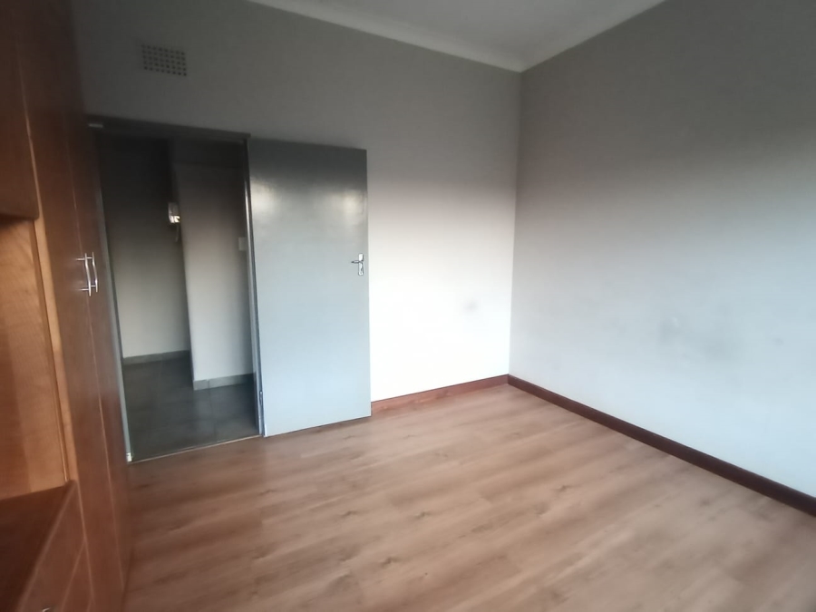3 Bedroom Property for Sale in Wentworth Park Gauteng
