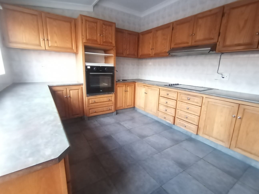 3 Bedroom Property for Sale in Wentworth Park Gauteng