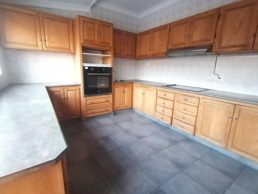 3 Bedroom Property for Sale in Wentworth Park Gauteng