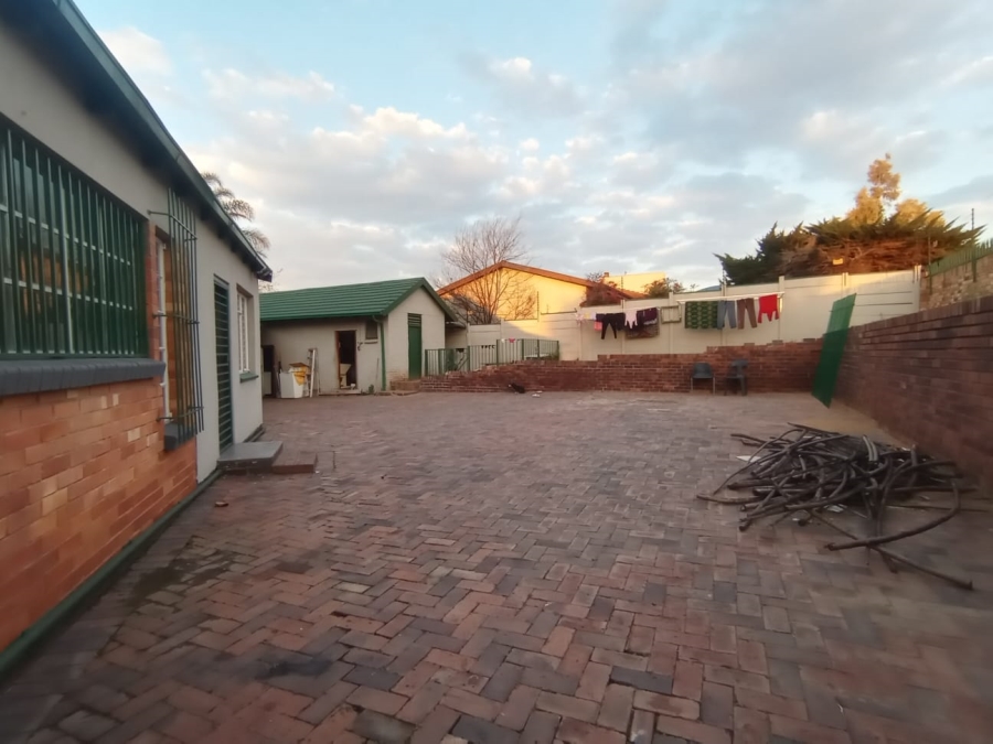3 Bedroom Property for Sale in Wentworth Park Gauteng