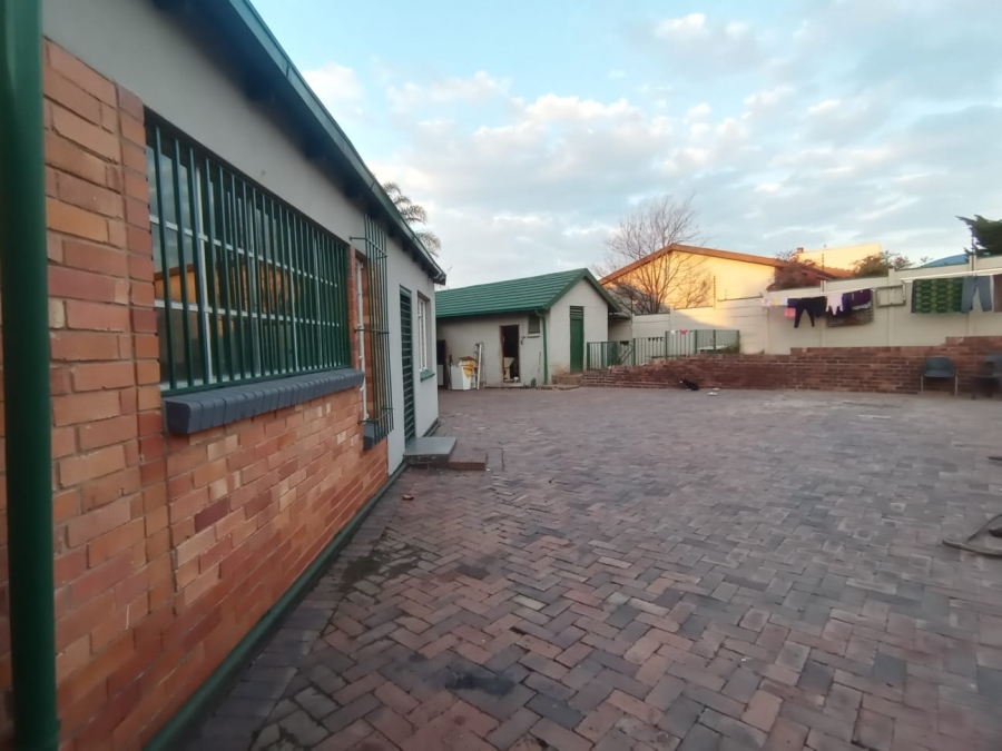 3 Bedroom Property for Sale in Wentworth Park Gauteng