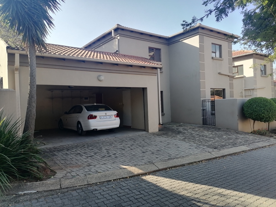 To Let 3 Bedroom Property for Rent in Randpark Ridge Gauteng