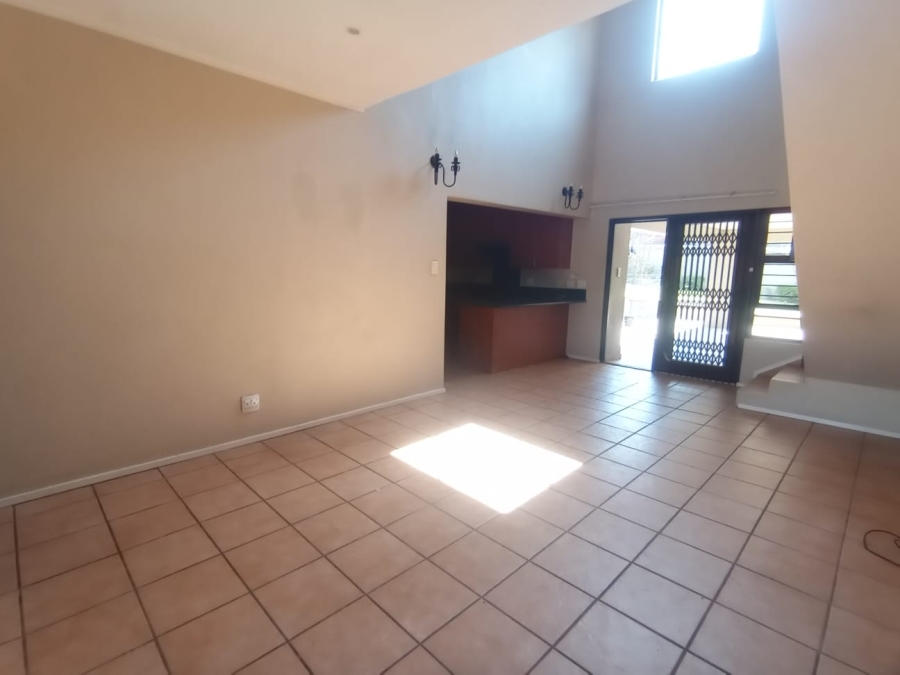 To Let 3 Bedroom Property for Rent in Randpark Ridge Gauteng