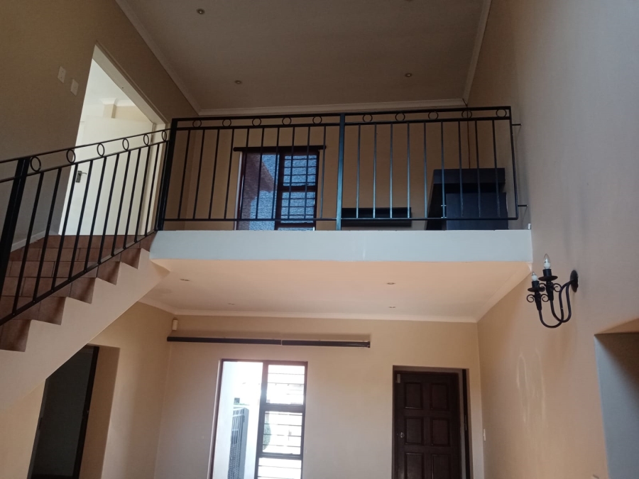 To Let 3 Bedroom Property for Rent in Randpark Ridge Gauteng