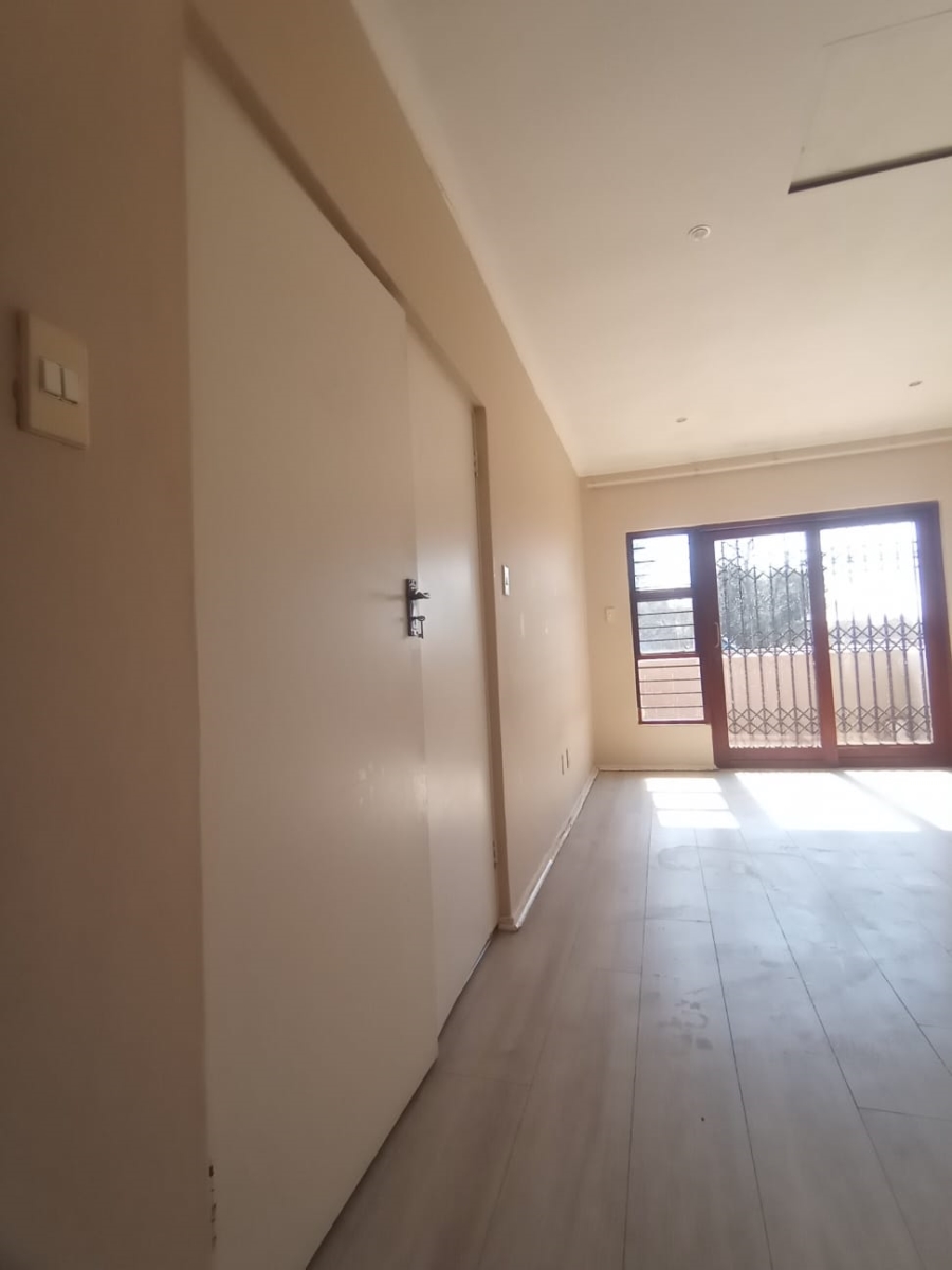 To Let 3 Bedroom Property for Rent in Randpark Ridge Gauteng