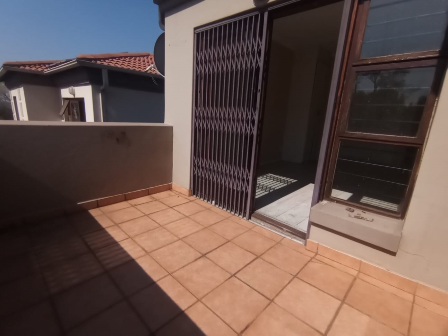 To Let 3 Bedroom Property for Rent in Randpark Ridge Gauteng