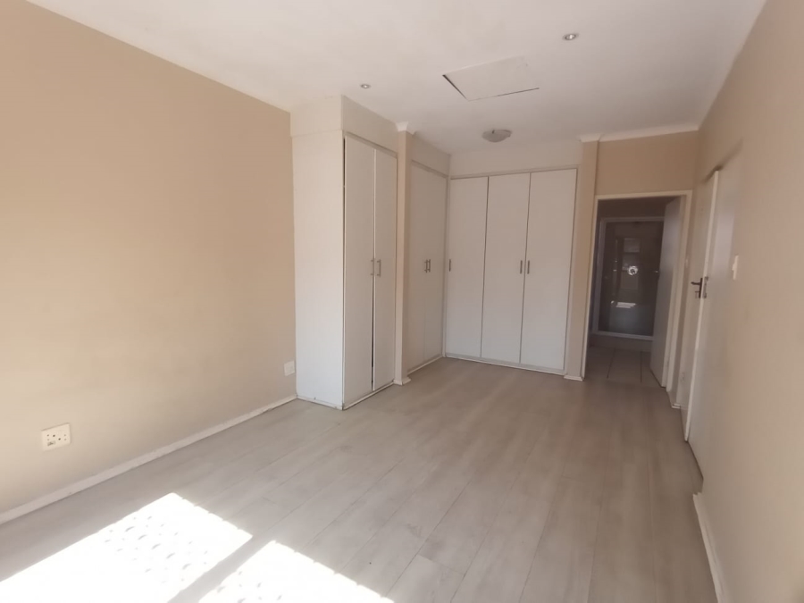 To Let 3 Bedroom Property for Rent in Randpark Ridge Gauteng