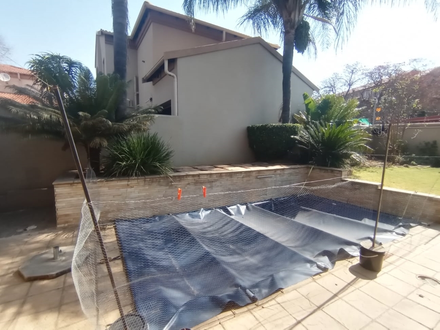 To Let 3 Bedroom Property for Rent in Randpark Ridge Gauteng