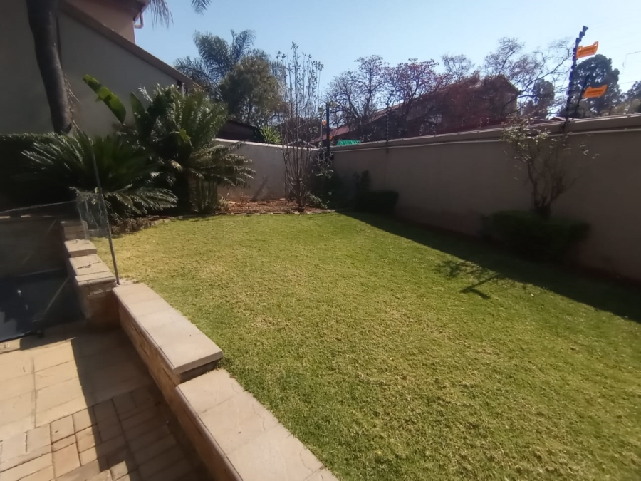 To Let 3 Bedroom Property for Rent in Randpark Ridge Gauteng