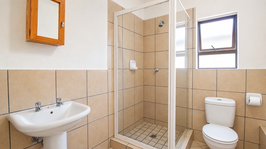 3 Bedroom Property for Sale in Alrode Gauteng